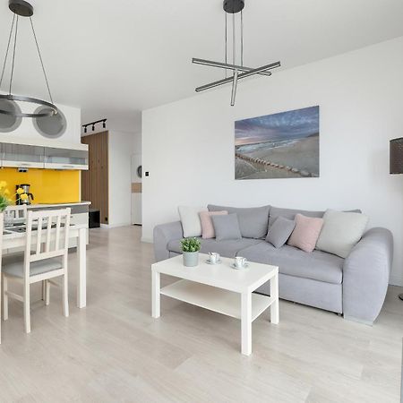 Apartamenty Porta Mare By Noclegi Renters Dziwnówek Kültér fotó